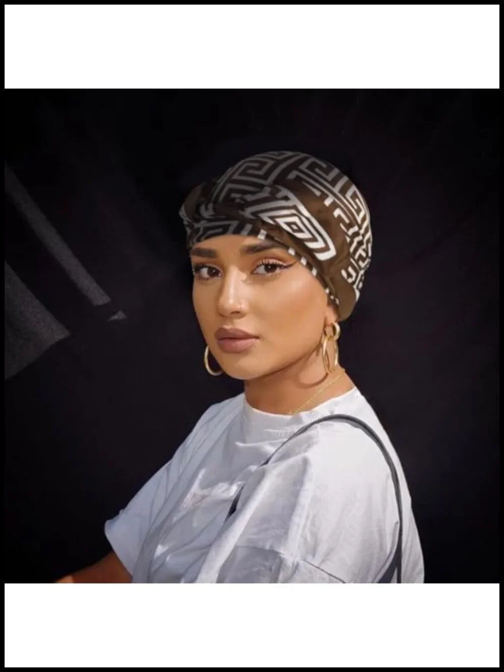 Luxury Satin Head Scarf 35x35 - Silk-like Wrap for Women, Versatile Shawl